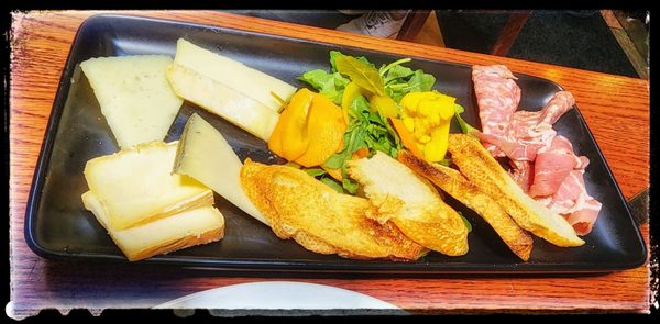 The Daily Dish by null