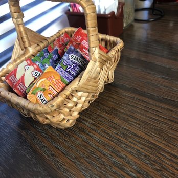 Gina's Place - Diners Near Me - Cleveland, Ohio