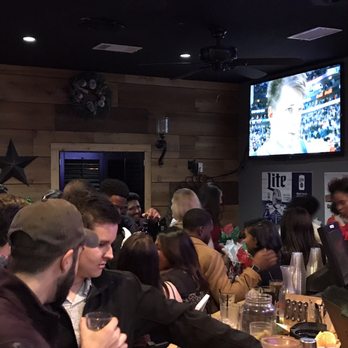 Chill Grapevine - New American Near Me - Grapevine, Texas