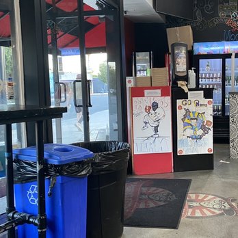 Pablito's Tacos - Entrance - Peruvian Near Me - Burbank, California Pablito's Tacos - Entrance - Peruvian Near Me - Burbank, California