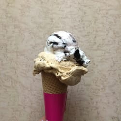 Sienna Narváez - Oreo then salted Carmel (Oreo is the best)
