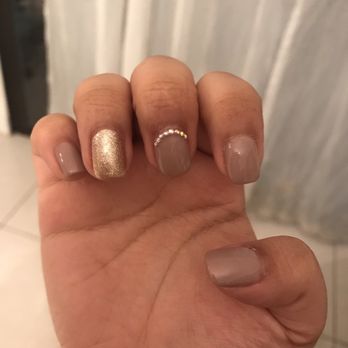Lynns Nails - Right hand - Nail Salons Near Me - Elk Grove, California Lynns Nails - Right hand - Nail Salons Near Me - Elk Grove, California