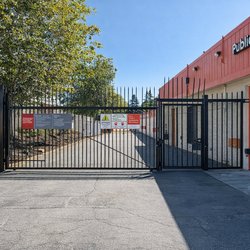 Public Storage