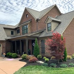 Smith Roofing & Exteriors - Smith Roofing replaced a hail-damaged roof in Farragut with Owens Corning TruDefinition Duration shingles in Peppercorn