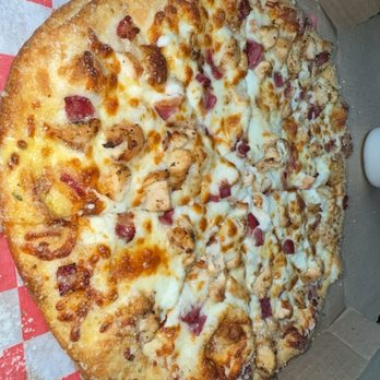 Wing Fellas - Chicken bacon ranch - Chicken Wings Near Me - Flint, Michigan