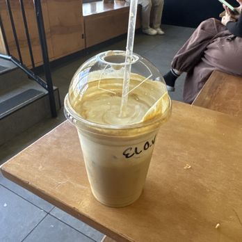 Re Coffee - Iced Einspaner latte with vanilla - Coffee & Tea Near Me - Woodland Hills, California