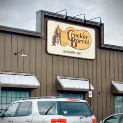 Cracker Barrel Old Country Store - Restaurant sign
