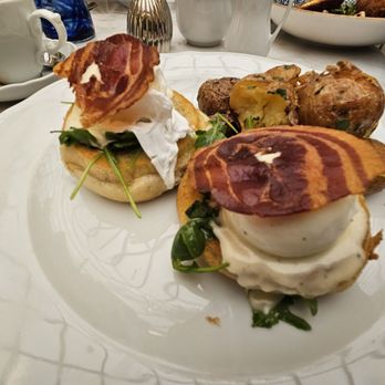 Grana - Eggs Benedict - Italian Near Me - Boston, Massachusetts
