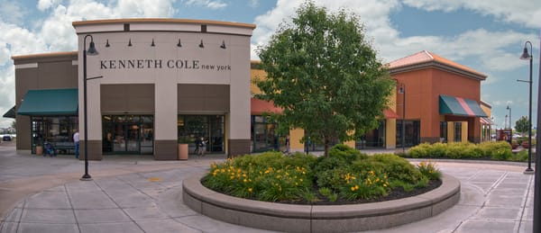 Albertville Premium Outlets by null