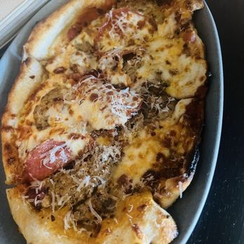 La Fuga - Meat pizza - Italian Near Me - Fort Lauderdale, Florida La Fuga - Meat pizza - Italian Near Me - Fort Lauderdale, Florida