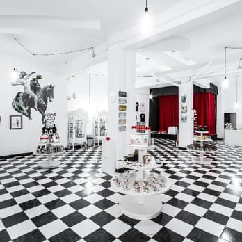 Gnomo - Gift Shops Near Me - Valencia, V