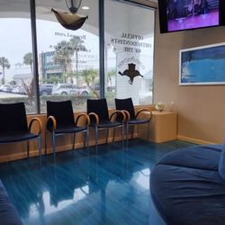 Kawa Orthodontics - Waiting room area on the side
