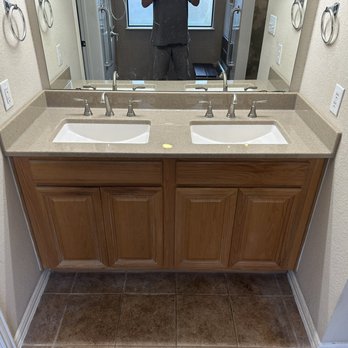 Hometown Showers - General Contractors Near Me - Joshua, Texas Hometown Showers - General Contractors Near Me - Joshua, Texas