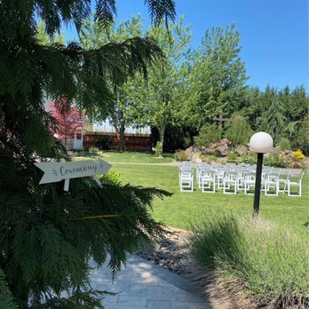 Wine Country Gardens - Nice area near the gazebo for ceremony. - Venues & Event Spaces Near Me - Prosser, Washington Wine Country Gardens - Nice area near the gazebo for ceremony. - Venues & Event Spaces Near Me - Prosser, Washington