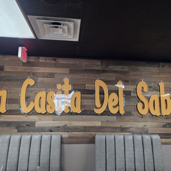 La Casita Del Sabor - Inside - Spanish Near Me - Middletown, Connecticut La Casita Del Sabor - Inside - Spanish Near Me - Middletown, Connecticut