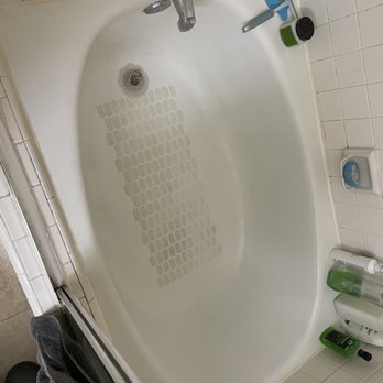 Tuff Tub Refinishing - Ugly shower tub with suction cups - Refinishing Services Near Me - Tustin, California Tuff Tub Refinishing - Ugly shower tub with suction cups - Refinishing Services Near Me - Tustin, California