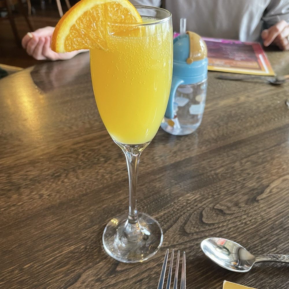 Flour Mill Scratch Kitchen Restaurant - Canadian (New) Near Me - Niagara Falls, Ontario
