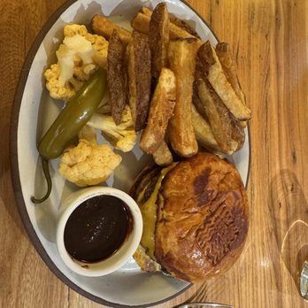 Deckman’s North At 3131 - Burger and fries - New American Near Me - San Diego, California