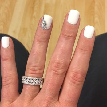 The Polish Suite - Wedding nails looking beautiful! - Nail Salons Near Me - Castro Valley, California The Polish Suite - Wedding nails looking beautiful! - Nail Salons Near Me - Castro Valley, California