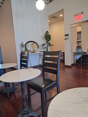 Blue Kale Cafe & Lounge by null