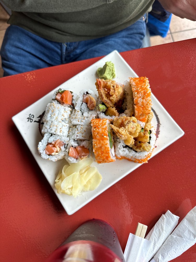 YOSHI’S GRILL 92 Photos & 173 Reviews 9826 Gilead Rd, Huntersville