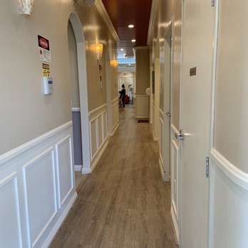 Dr. Lin's Dental Hygiene Center - The corridor from the back parking lot to the front entrance - General Dentistry Near Me - Arcadia, California Dr. Lin's Dental Hygiene Center - The corridor from the back parking lot to the front entrance - General Dentistry Near Me - Arcadia, California