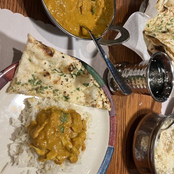 Bombay House - Chicken Makhani and Garlic Naan - Indian Near Me - Provo, Utah