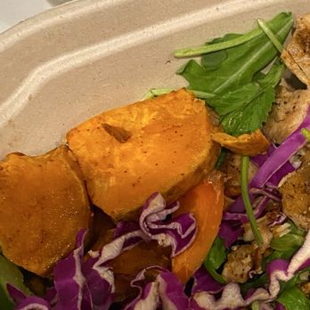 sweetgreen - Healthy Salads, Wraps, and Bowls - Salad Near Me - Oak Brook, Illinois