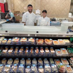 Safeway - Belfair - Sushi chefs