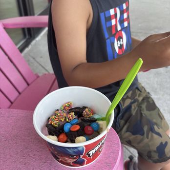Sweet Frog - Ice Cream & Frozen Yogurt Near Me - Virginia Beach, Virginia Sweet Frog - Ice Cream & Frozen Yogurt Near Me - Virginia Beach, Virginia