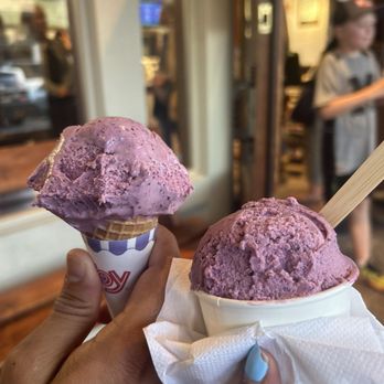 Moo's Gourmet Ice Cream - Huckleberry - Ice Cream & Frozen Yogurt Near Me - Jackson, Wyoming Moo's Gourmet Ice Cream - Huckleberry - Ice Cream & Frozen Yogurt Near Me - Jackson, Wyoming