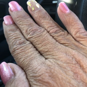The Nail Lounge - Nail Salons Near Me - San Marcos, Texas