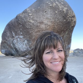 Giant Rock - Big Rock! What beautiful views and seeing this rock in person is quite the experience. It is HUGE! - Local Flavor Near Me