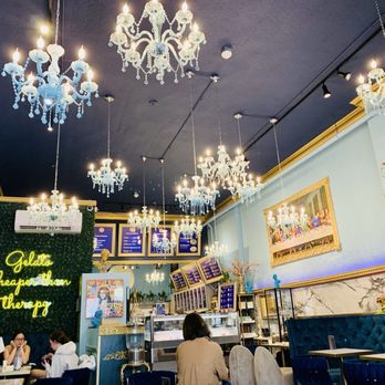 Da Vinci Gelato & Waffle - Desserts Near Me - Boston, Massachusetts