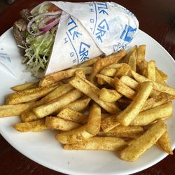 Little Greek Fresh Grill - GYRO PITA