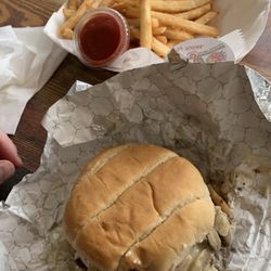 Frozen Dee-Lite Cafe Authentic Pizza - Swiss/mushroom burger w/fries