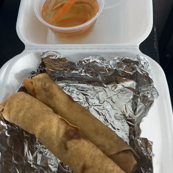 Thanh Thanh - Spring rolls (shrimp and pork) - Vietnamese Near Me - Arlington, Texas