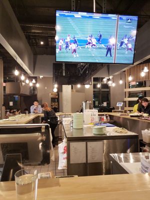 Mumu Hot Pot by null