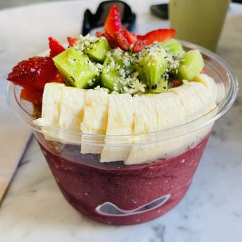 Windsor SMART Station and Pathway - Delicious food at Fruity Moto in Downtown Windsor that is good for you too! - Public Transportation Near Me - Windsor, California Windsor SMART Station and Pathway - Delicious food at Fruity Moto in Downtown Windsor that is good for you too! - Public Transportation Near Me - Windsor, California