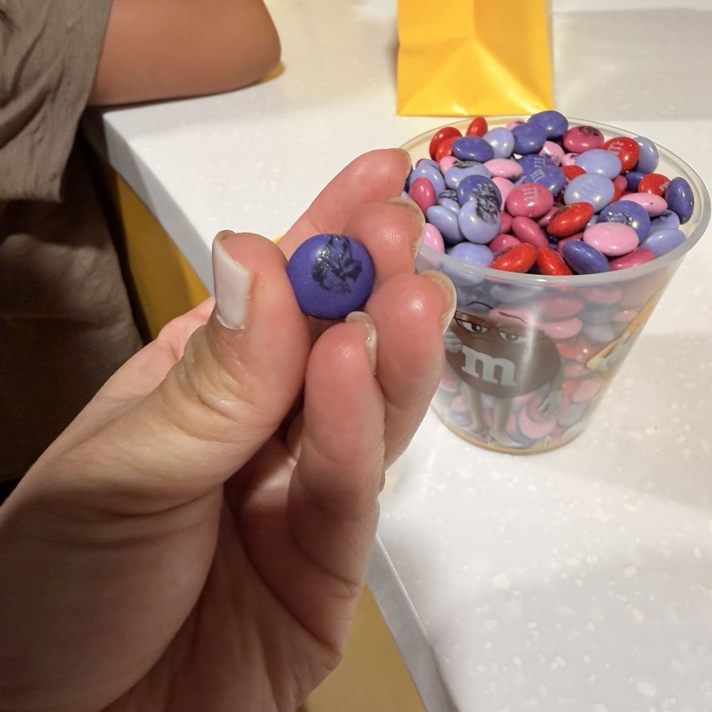 M&M'S World - Customize M&m for my oldest kid - Chocolatiers & Shops Near Me - Las Vegas, Nevada M&M'S World - Customize M&m for my oldest kid - Chocolatiers & Shops Near Me - Las Vegas, Nevada