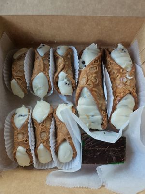 Doris Italian Market & Bakery (Coral Springs) by null