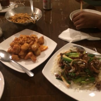 Golden Eagle Restaurant - Orange chicken, Mongolian beef, and chicken chow mien - Chinese Near Me - Tracy, California