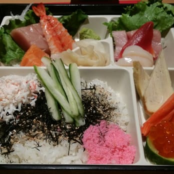 Sushi Hiro Japanese Restaurant - Chirashi - Japanese Near Me - Calgary, Alberta