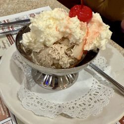 Mitchell's Diner - Maple Walnut Ice Cream