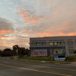 Making Waves Academy