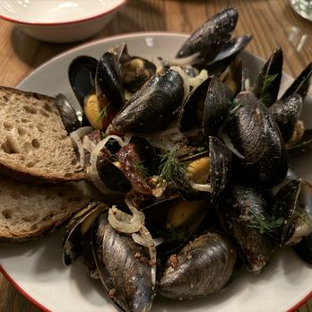 Tasting House - Mussels and bacon - Wine Bars Near Me - Los Gatos, California Tasting House - Mussels and bacon - Wine Bars Near Me - Los Gatos, California