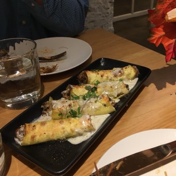 Mil Grito's - Cannelloni - Tapas Bars Near Me - Barcelona, B Mil Grito's - Cannelloni - Tapas Bars Near Me - Barcelona, B
