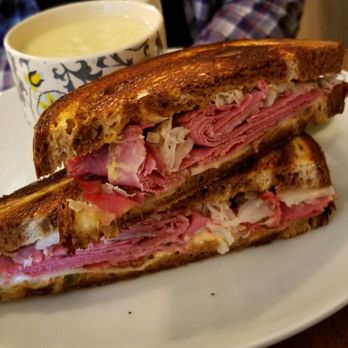 Heatherlea Farm Shoppe - Reuben with potato parsnip soup - Cafes Near Me - Caledon, Ontario