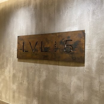 Level 5 Rooftop Restaurant - Cocktail Bars Near Me - Albuquerque, New Mexico