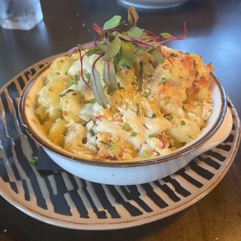 Melissa’s Dinner And Lounge - Lobster Mac & Cheese - Seafood Near Me - Millville, Delaware
